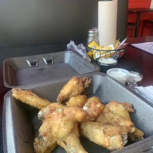 Wings-lemon pepper