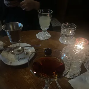 Black Manhattan and Absinthe