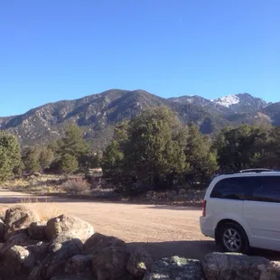 This is the view out the front door of the Coll House.  Breathtaking, the picture doesn&apos;t do it justice.