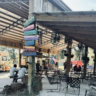 Beautiful and enjoyable tranquility, great surroundings of nature and gtreat food!