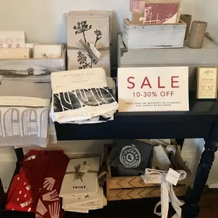 Sale cart as soon as you walk in! So convenient!