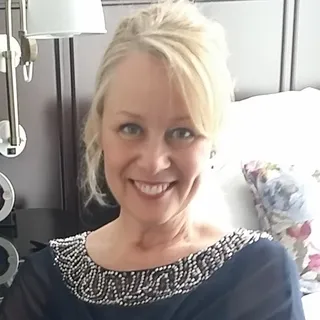 Mariette F.