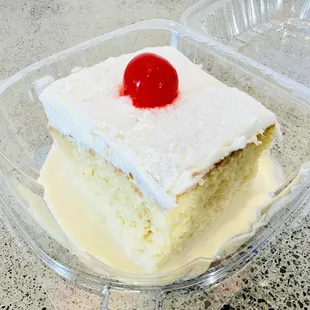 Tres leches cake