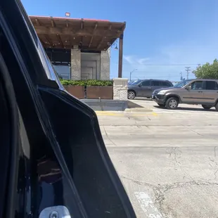 ramen and noodles, outside