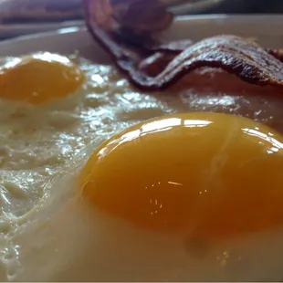 Eggs Sunny Side Up