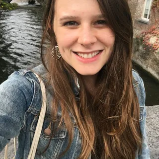Melody R.
