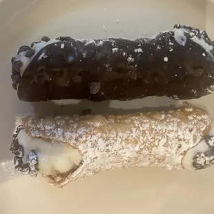 Cannolis