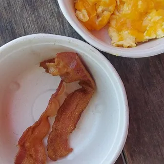 Scrambled Eggs with Cheese