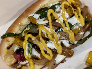 Crave'N Food Truck