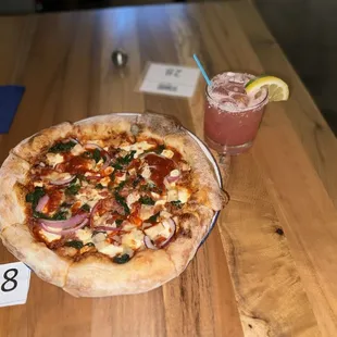 Final product after artisan pizza and cocktail making class......delicious