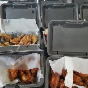 chicken wings and fried chicken, food