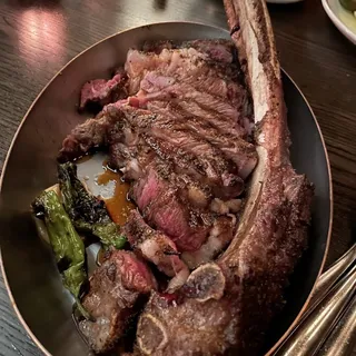 Tomahawk Ribeye*