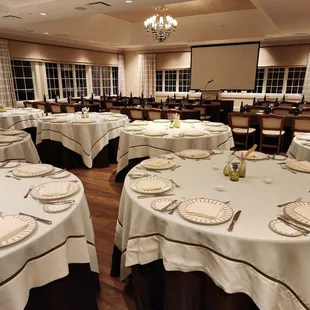 Banquet room