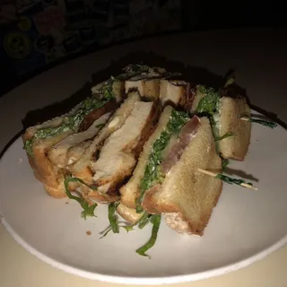 Grilled Chicken Club Sandwich