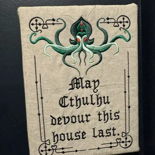 Ah yes, good ol' Cthulhu doilie