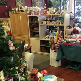 We have Christmas decorations aplenty!  Come get your decorating on with us!