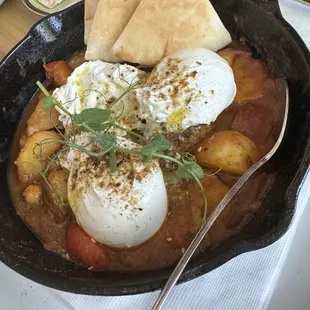 In the skillet - 3 Poached Eggs in Lebanese 5 Spice Stew