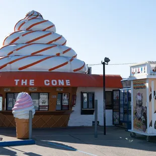 an ice cream cone in front of the cone