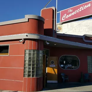 Connection is the last bar in san francisco, about 1 block from daly city border.