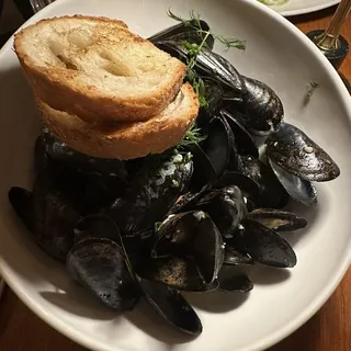 Classic Mussels