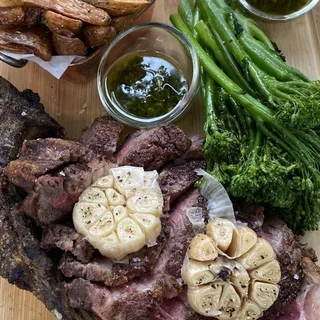 48oz Dry-Aged Tomahawk Steak for 2