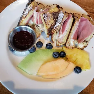 Monte Cristo Sandwich