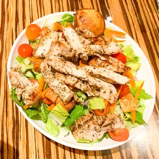 Continental House Salad with Chicken