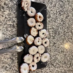 Mini donuts glazed and crisp