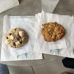 Krispy chocolate chip cookie and apple oatmeal cookie