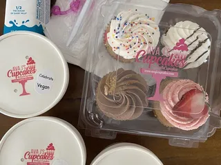 Ava J's Cupcakes