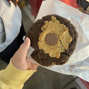 Reese&apos;s cookie