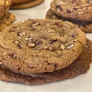 Busta-Nut: Butter pecan cookie