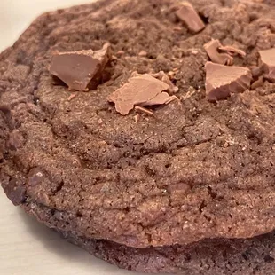 B.O.B. - Black on Both Sides Cookie: chocolate cookies with chocolate chips