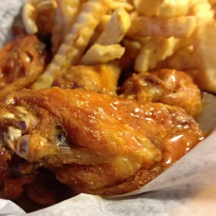 fried chicken wings, food, chicken wings and fried chicken, bbq chicken, bbq wings, fried chicken, chicken wings, chicken, poultry