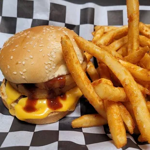 Cowboy Burger Basket