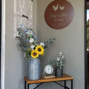 Saturday brunch!  Beautiful decor to see while we're waiting for our table.