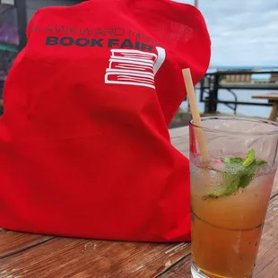 Drinks and book geeks... so fun!