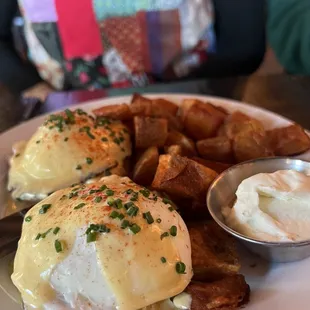 Eggs Benedict