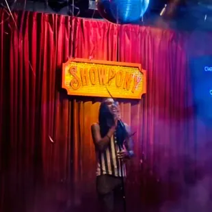 Showpony Lounge