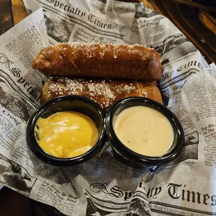 Pretzels and cheese