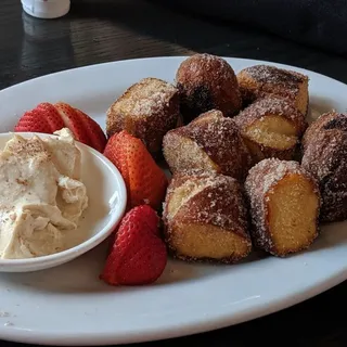 Cinnamon Sugar Pretzels