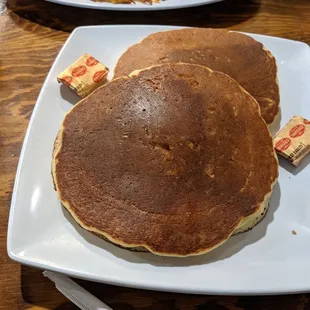 D1. Buttermilk Pancakes