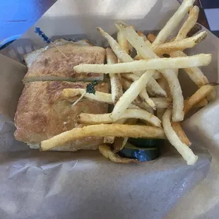 Chicken pesto sandwich