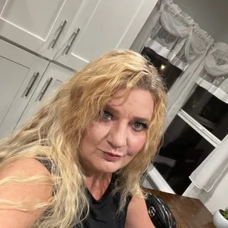 Lori G.