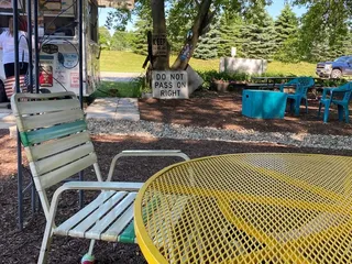 Lefty's Chicago Style Hot Dogs