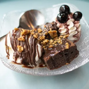 Brownie Sundae