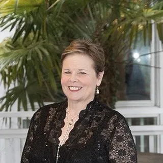 Suzanne D.