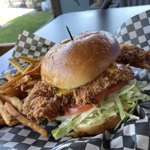 Fried chicken sandwich