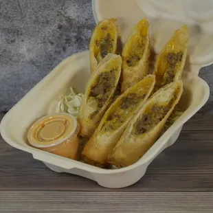 IN &amp; OUT ROLL A cheese burger roll! All American cheese, #beef, and grilled #onion comes together to this full-bodied roll.