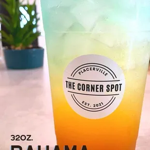 32oz. Bahama Mama Tea:
 Peach tea, Mango aloe, Orange B12 &amp; Sugar free light blue flavor | 20 - 25 cal 5g carbs 0 sugar